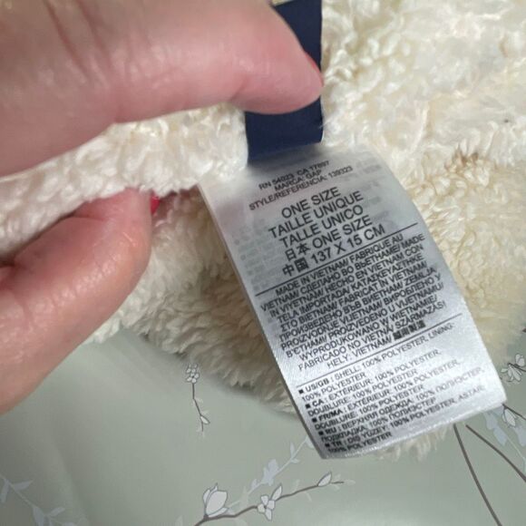 Gap Kids Faux Shearling scarf/ hand warmer - Picture 7 of 7